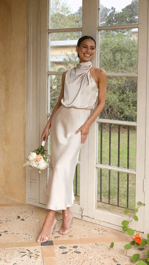 BELLE – glänzendes langes kleid