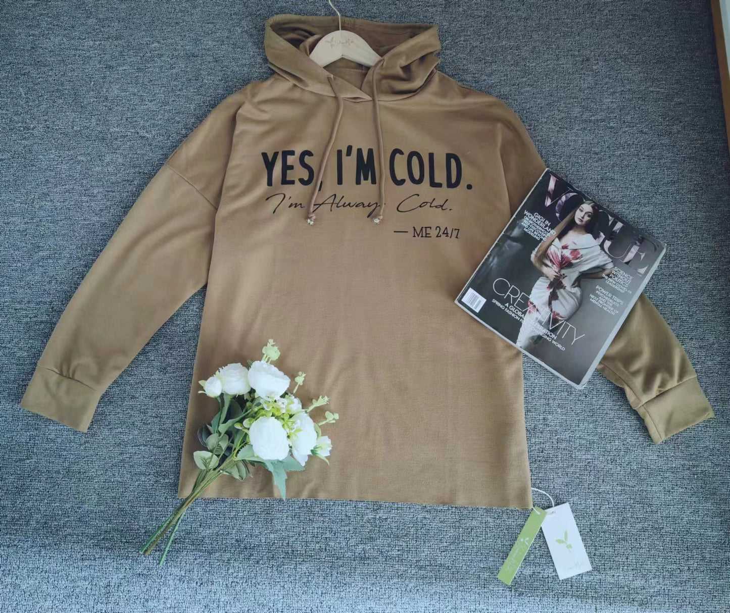 Even&Vil® - Braunes langärmeliges Sweatshirt mit Buchstaben