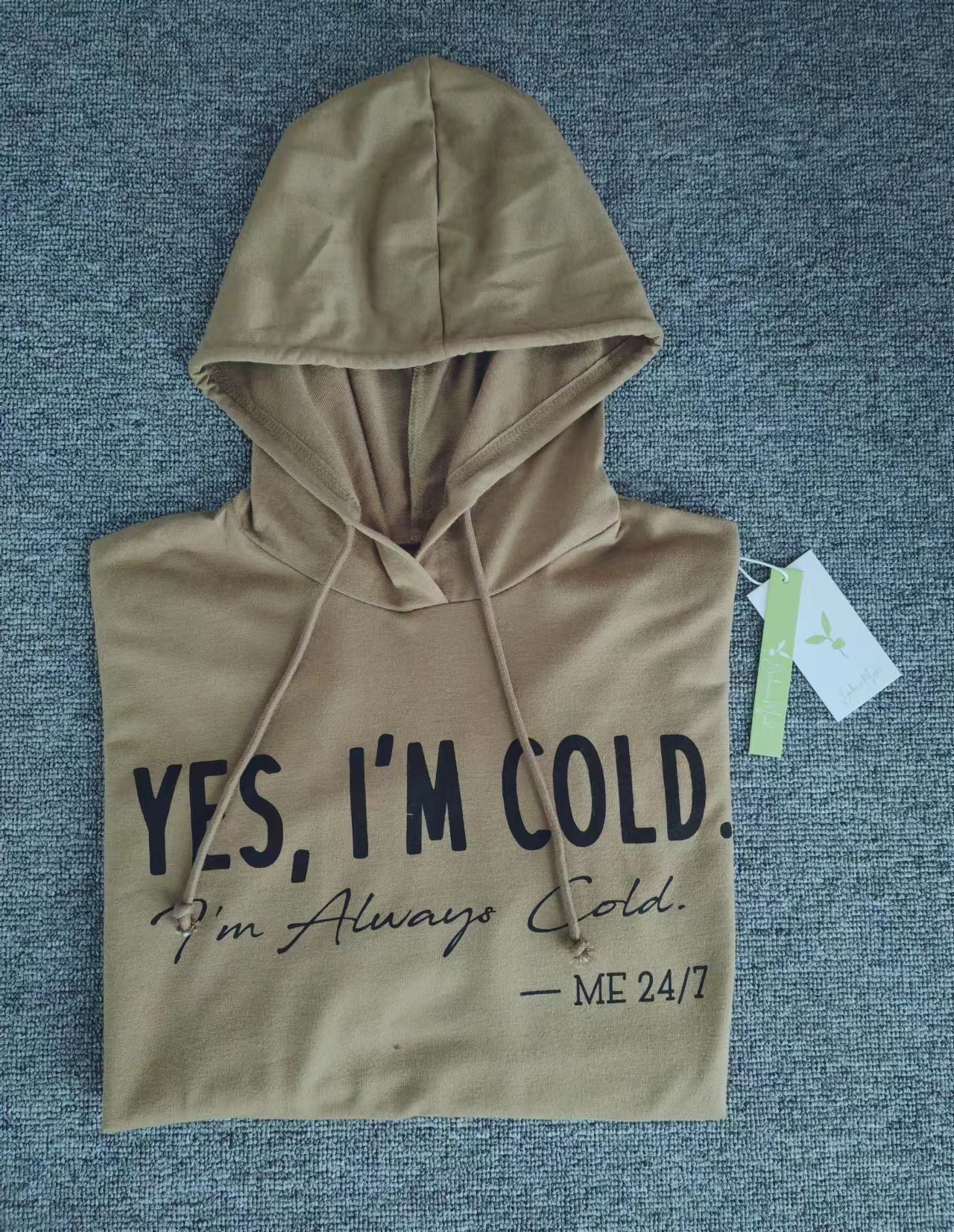 Even&Vil® - Braunes langärmeliges Sweatshirt mit Buchstaben
