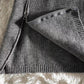 Lovja® - Grauer einfarbiger Pullover mit hohem Halsausschnitt