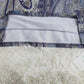FallStil® - Blaues Paisley-Top mit grauem Umlegekragen und langen Ärmeln