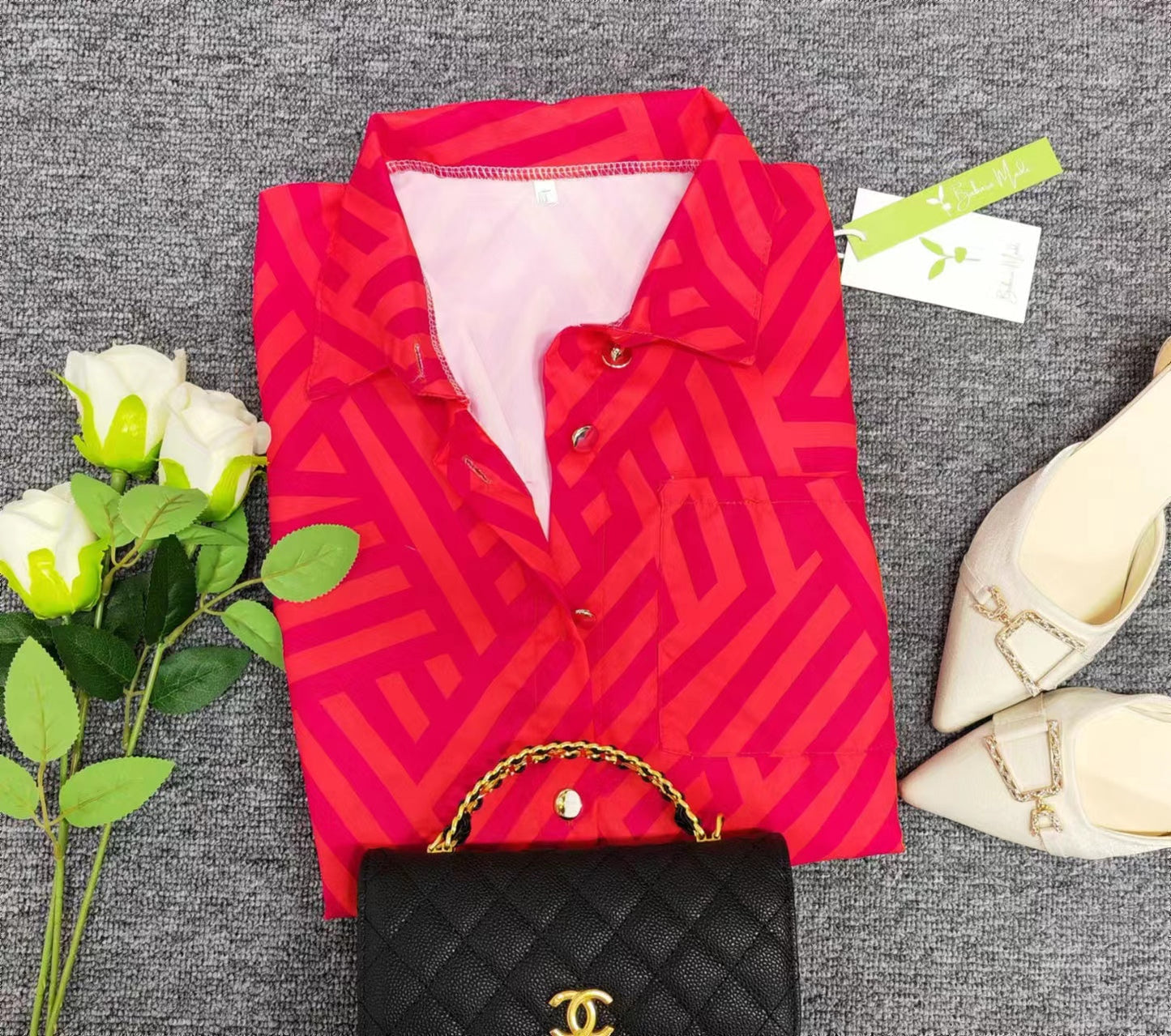 FallStil® - Rosa und orangefarbene Bluse mit Zick-Zack-Streifen und Knopfleiste