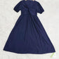 SpringStil® - Marineblaues einfarbiges Midikleid mit kurzen Ärmeln