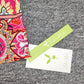 Naturlux® - Elegantes Kurzarm-Top mit rotem Druck