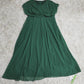 Naturlux® - Grünes Midikleid mit plissiertem Frontschlitz und Juwelen