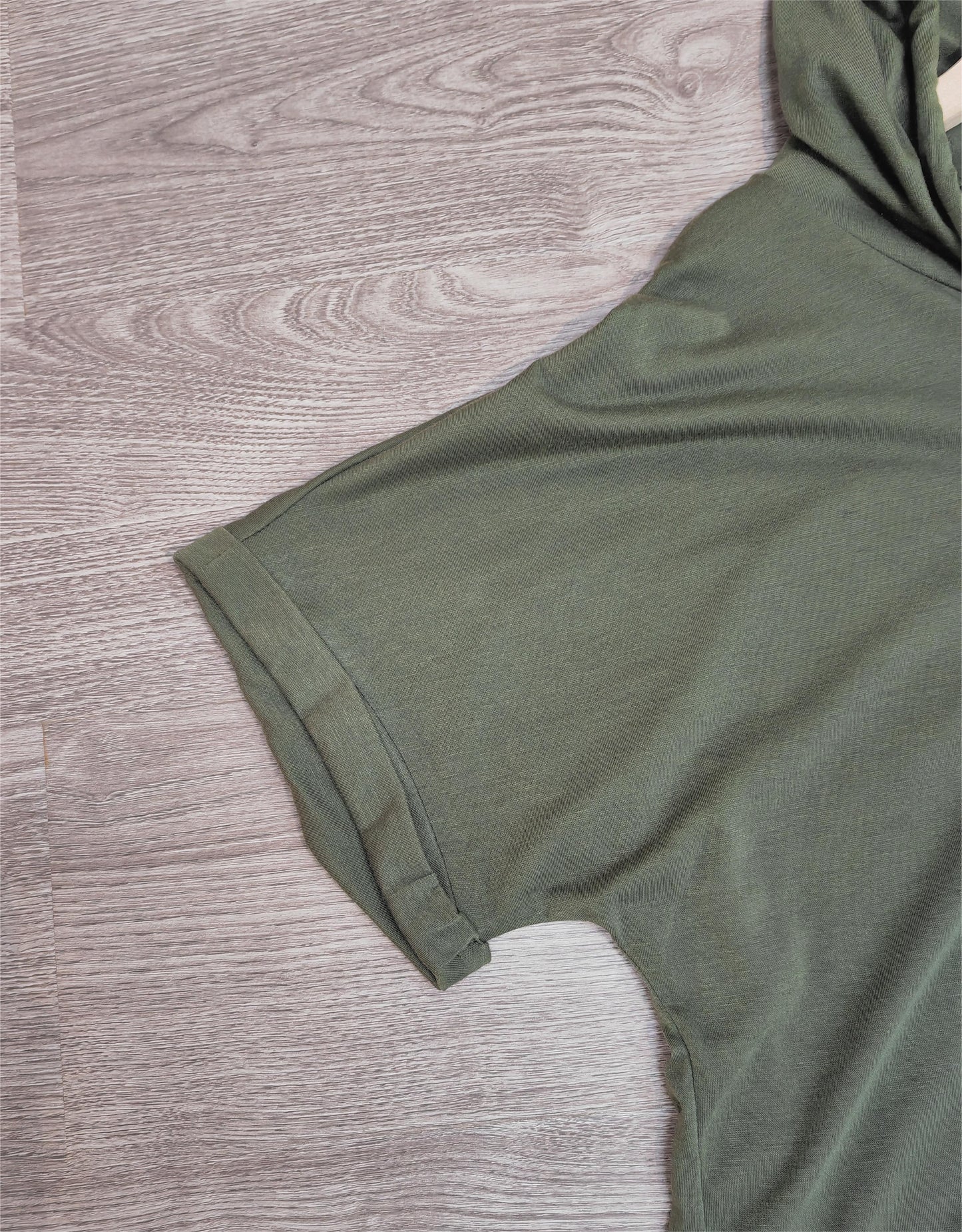 PureWear® - Grüner einfarbiger Kurzarm-Kapuzenpullover