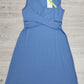 FallStil® - Blaues ärmelloses Midikleid mit V-Ausschnitt und verdrehter Front