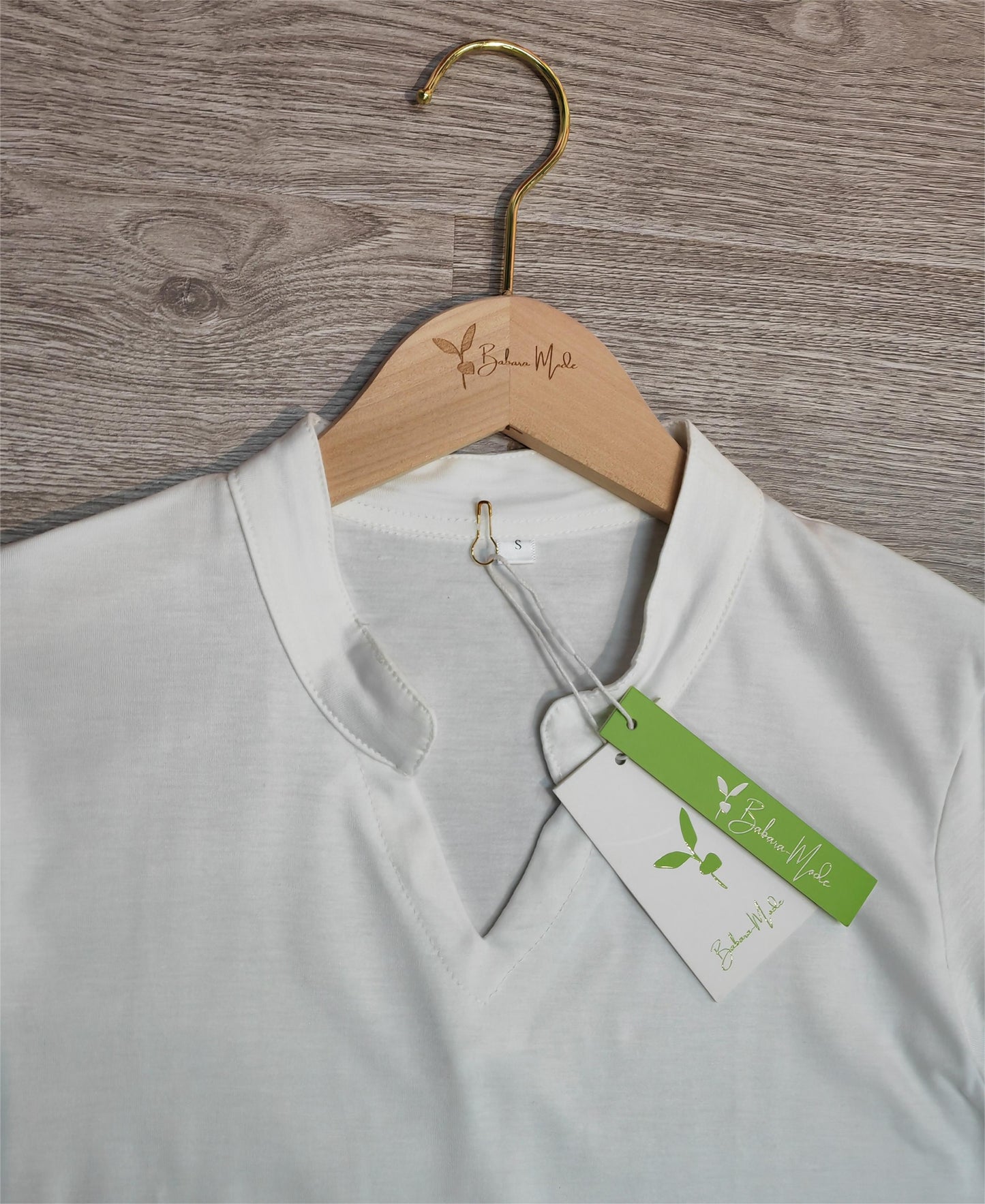 PureWear® - Einfarbiges weißes Basic-Top mit kurzen Ärmeln