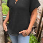 Stricktop mit Knopfdetail und V-Ausschnitt