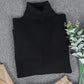 Monci® - Schwarzer einfarbiger Langarmpullover mit hohem Halsausschnitt
