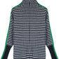 Even&Vil® - Grün gestreifter Pullover mit schwarzem und weißem Rautenmuster