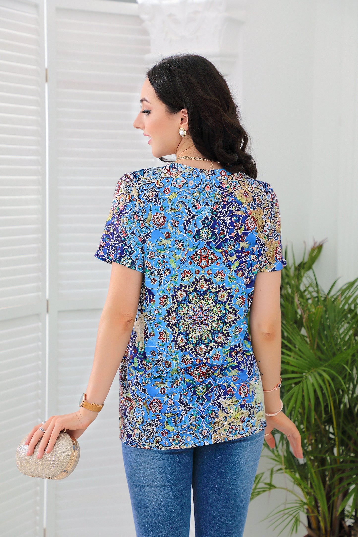 SpringStil® - Wunderschönes kurzärmeliges Top mit blauem Aufdruck