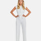 Modischer Jumpsuit mit Wickeldetail und weitem Bein