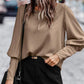 Einfarbige Bluse mit Laternenärmel