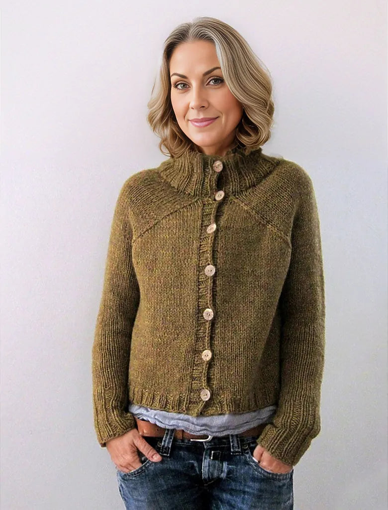 PureWear® - Hochgeschlossener Pullover mit übergroßen langen Ärmeln und Knopfleiste