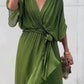 Luisa – Grünes Chiffonkleid mit V-Ausschnitt