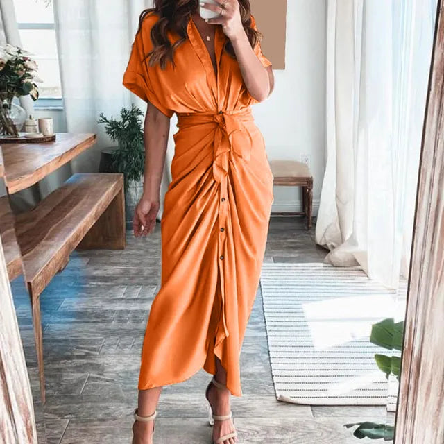 Helena - Beiges Wickelkleid mit Eleganz