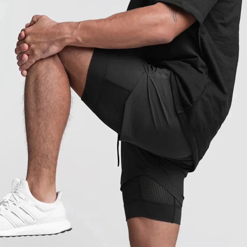 Fitness-Bereit: Herren-Shorts für Training und Freizeit