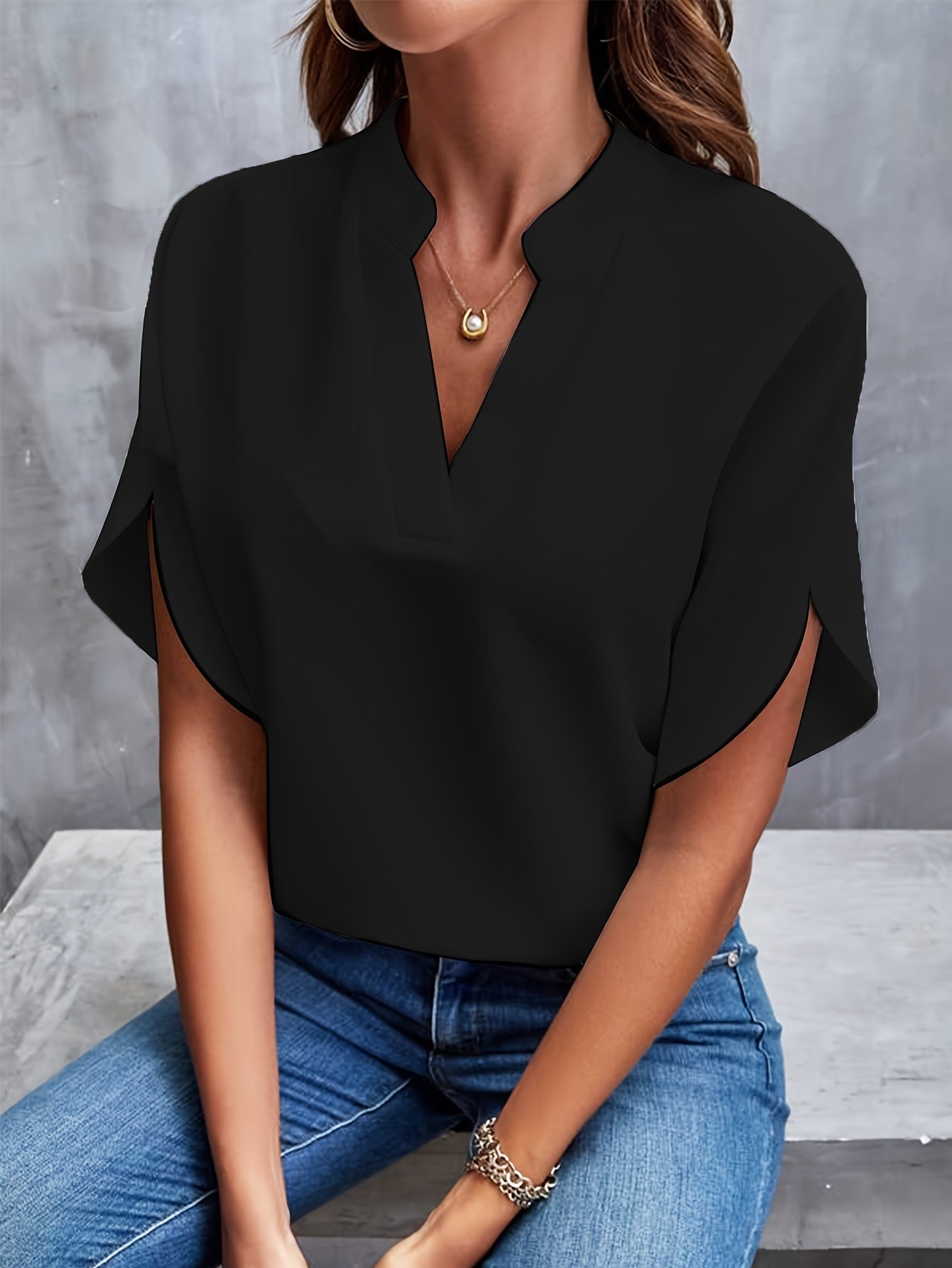 Elegantes V-Ausschnitt-Damen-Top - Hailey