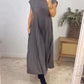FERN | Ärmelloses Faltenkleid