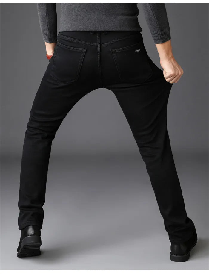 Henry - Klassische Schwarze Jeans