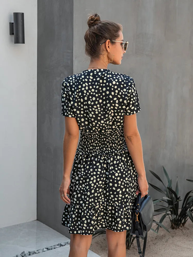Sarah | Kleid mit Volants und Blumenmuster