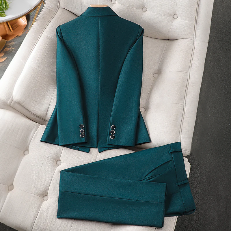 Lucy - Elegantes Formelles Set