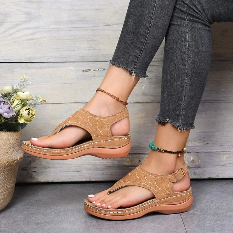 KELLY - Damensandalen mit ergonomischem Fußbett