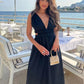 Lydia - Schwarzes ausgeschnittenes Kleid