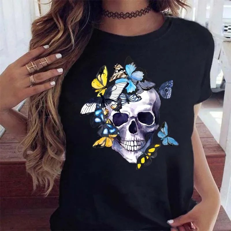 Silvia | Totenkopf-T-Shirt