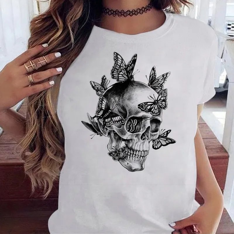 Silvia | Totenkopf-T-Shirt