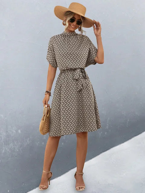 Bella - Khakifarbenes Wickelkleid mit Gürtel