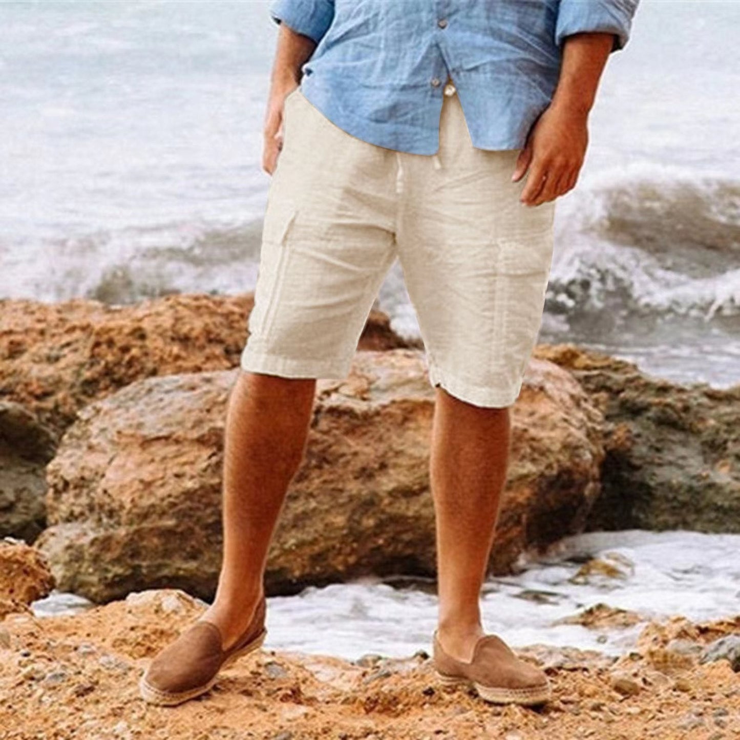 Strandbereite Herren Leinen-Shorts in Weiß