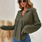 Pearl - Gerippte Bluse mit Knopfleiste