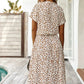 Schickes Midikleid mit Tupfenmuster und Taillenband