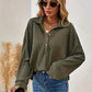 Pearl - Gerippte Bluse mit Knopfleiste