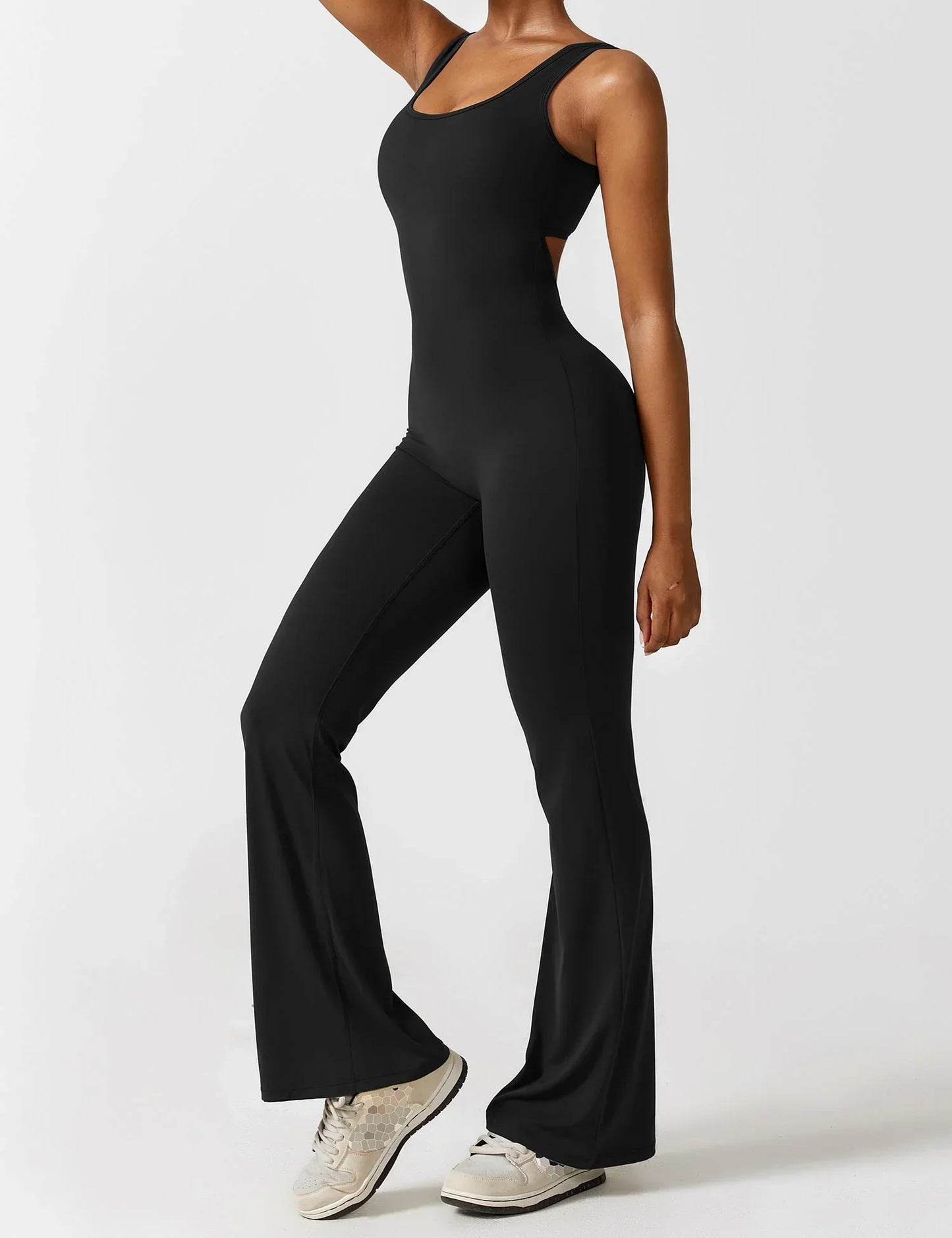 Lorita - Ausgestellter Jumpsuit
