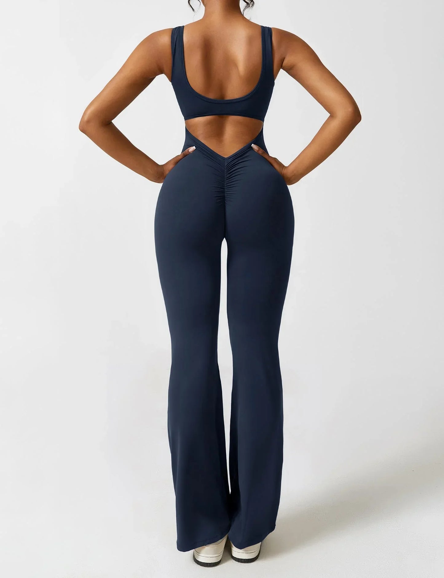 Lorita - Ausgestellter Jumpsuit