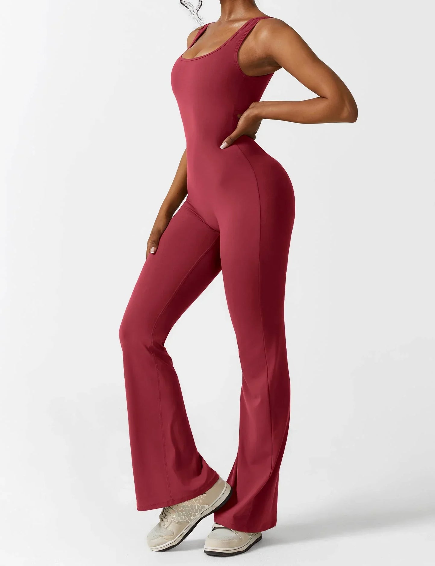Lorita - Ausgestellter Jumpsuit